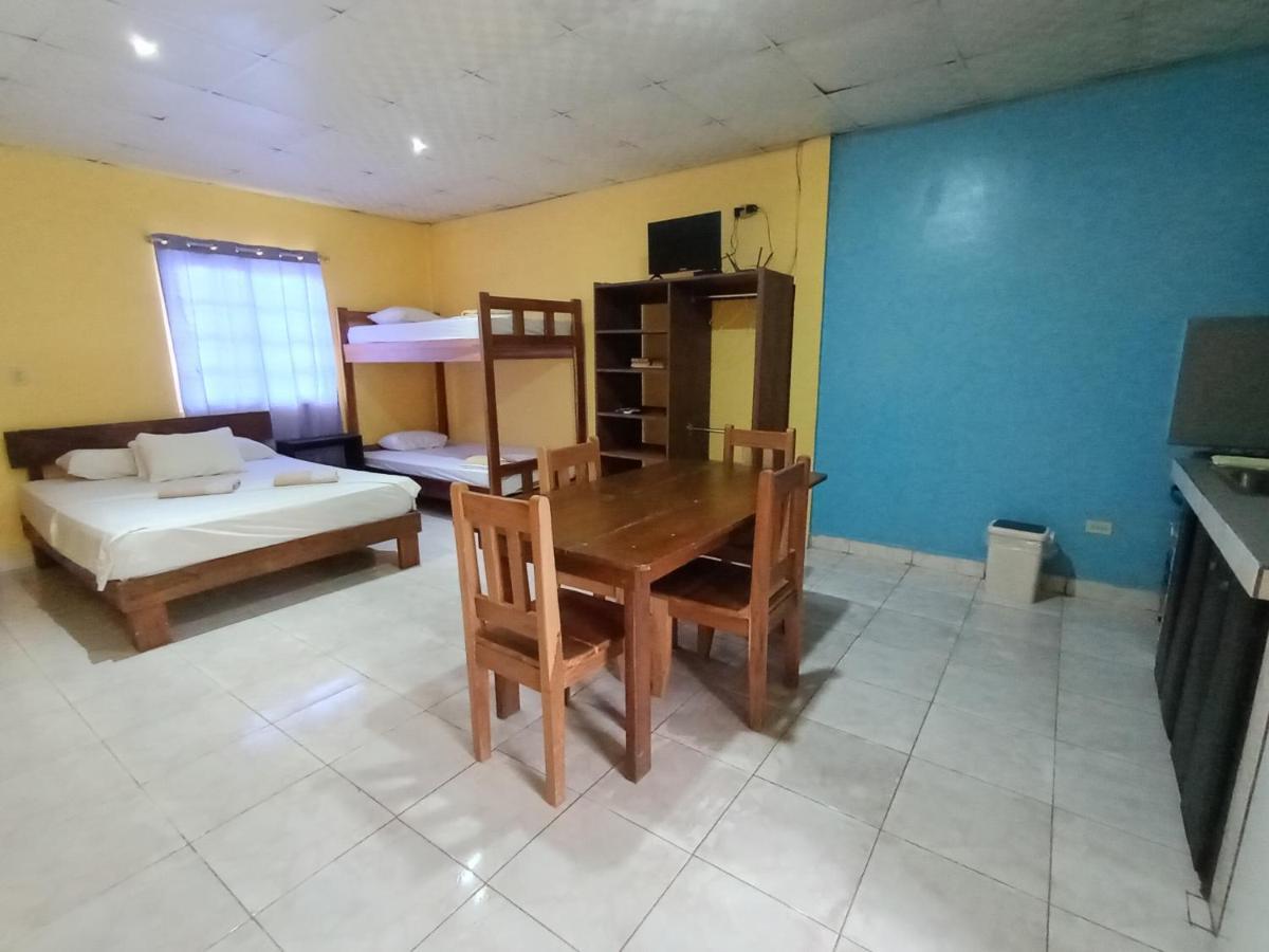Sun Havens Apartments & Suites Μπόκας ντελ Τόρο Εξωτερικό φωτογραφία